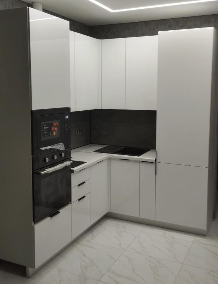 Кухня модульная белая